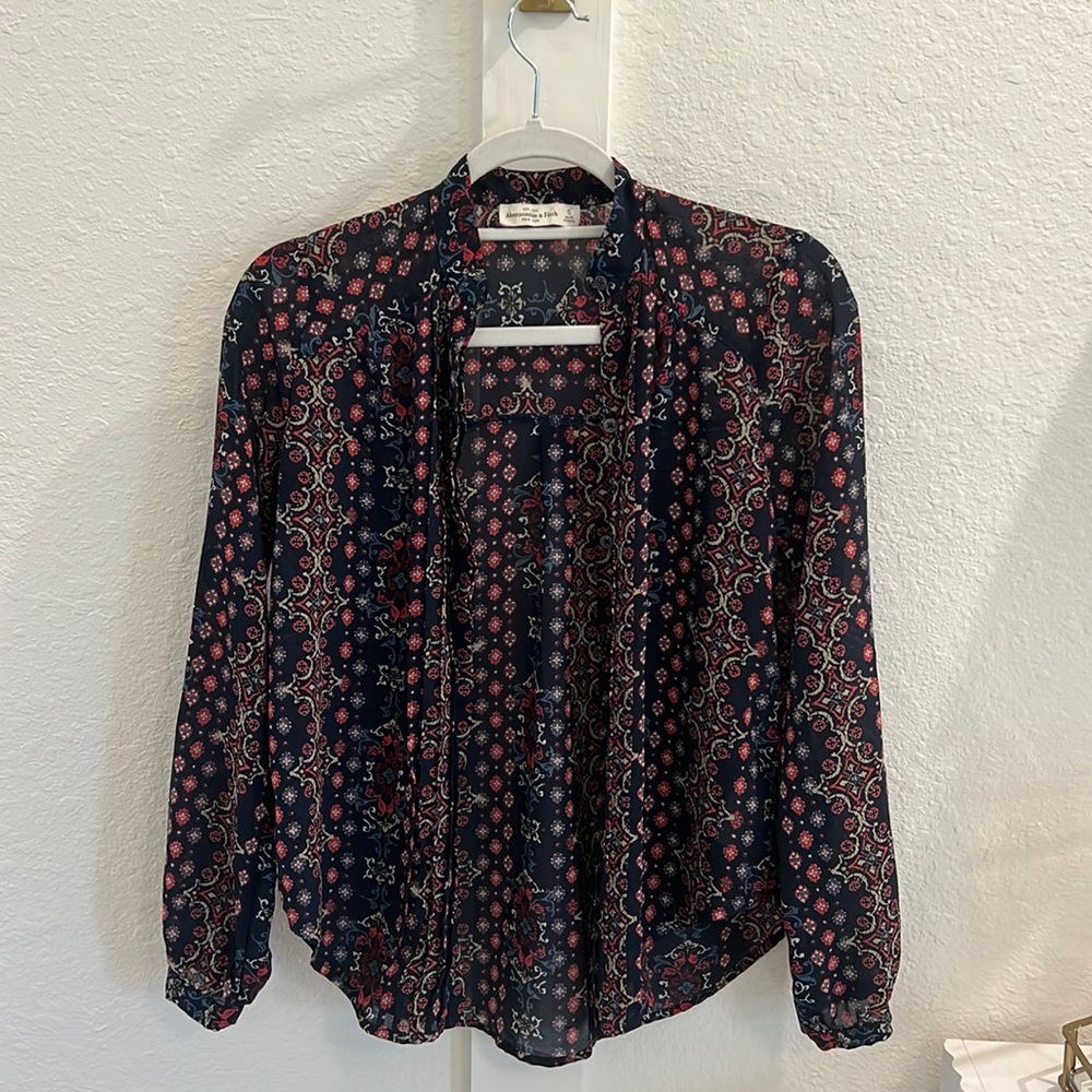 Lightweight Button Down Top
